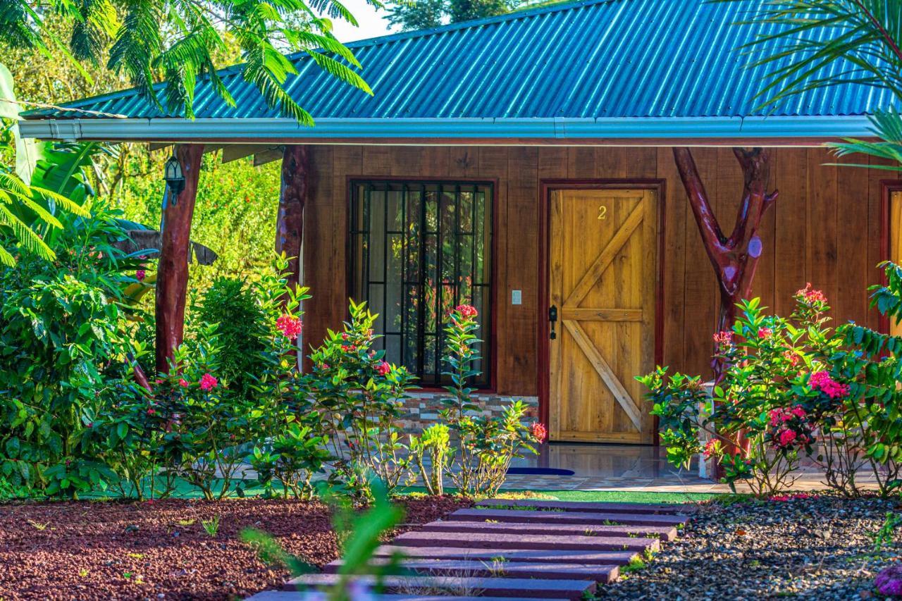 Rio Celeste Springs Blue Lodge Bijagua Exterior foto