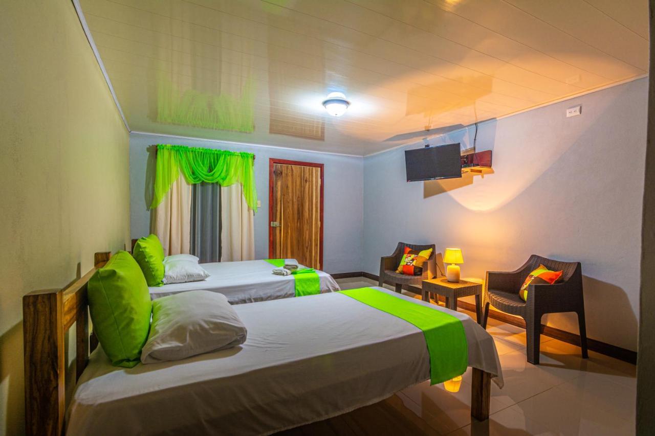 Rio Celeste Springs Blue Lodge Bijagua Exterior foto
